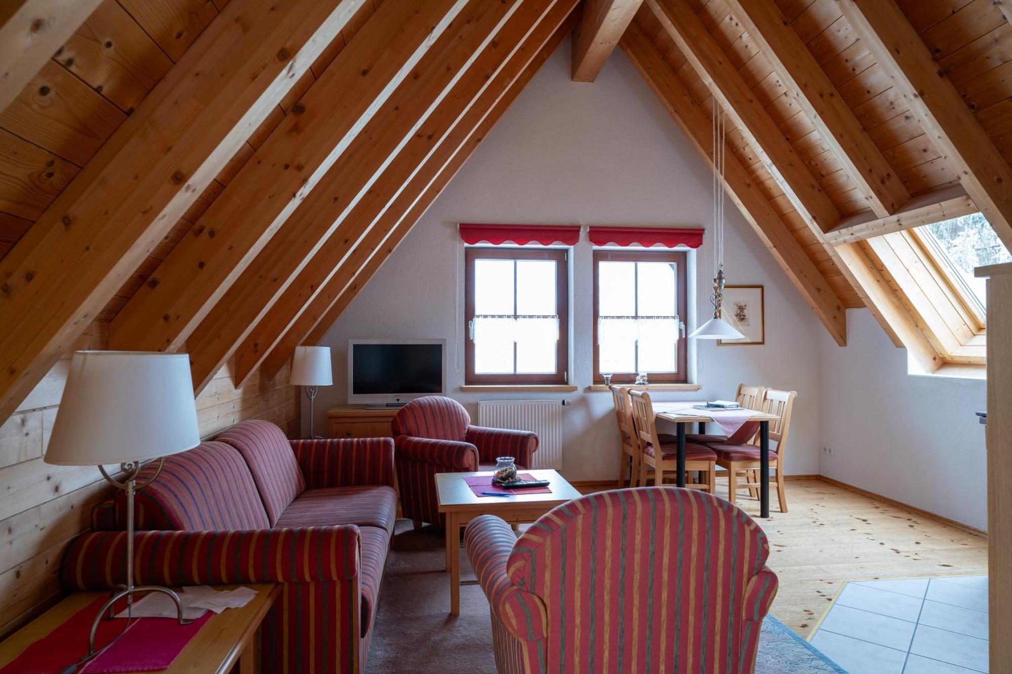 Ferienanlage Zum Silberstollen 2 Haeuser Am Berg Polderhof Und Weisseritzhuette 库罗阿尔滕堡 外观 照片