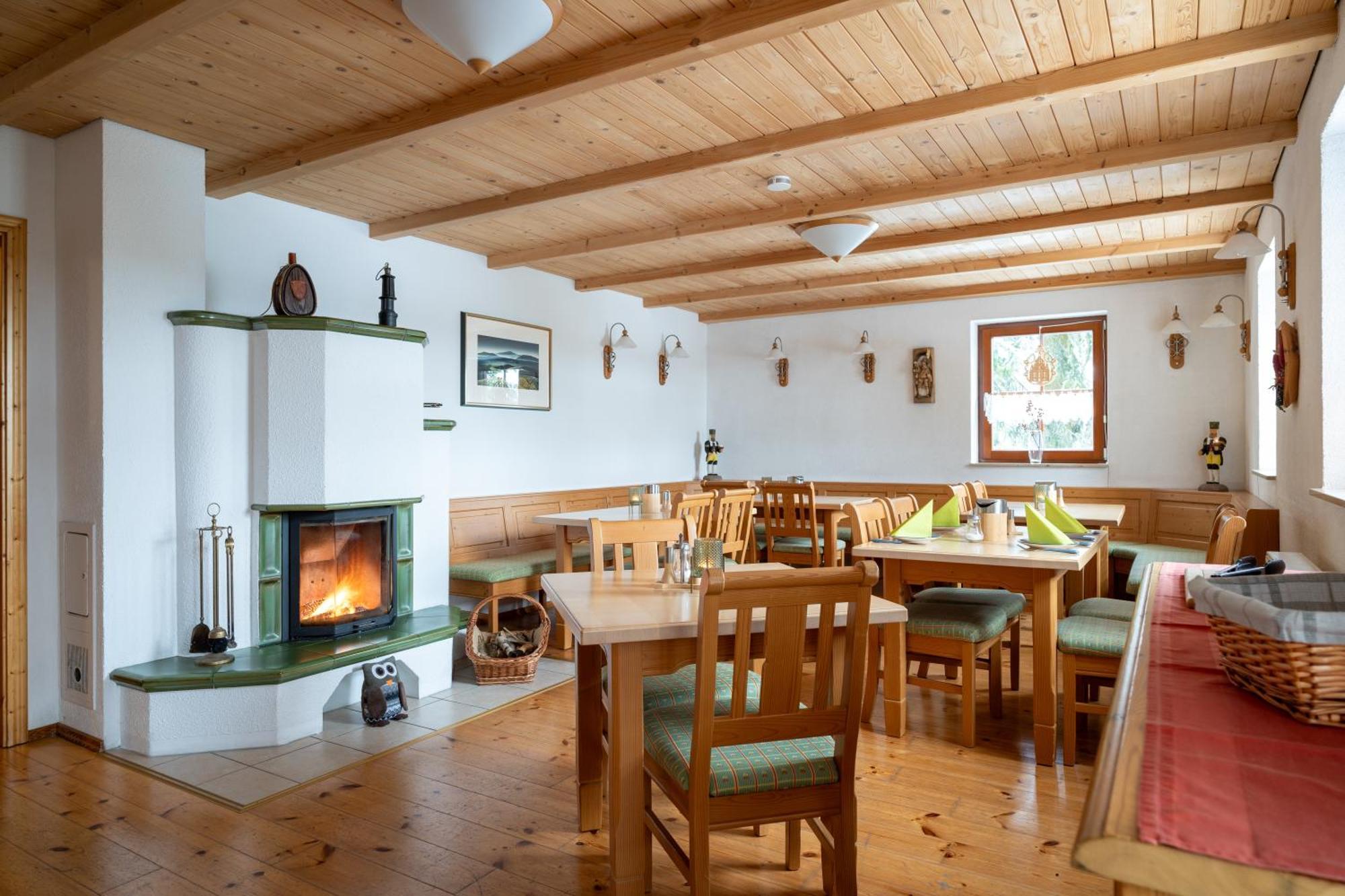 Ferienanlage Zum Silberstollen 2 Haeuser Am Berg Polderhof Und Weisseritzhuette 库罗阿尔滕堡 外观 照片